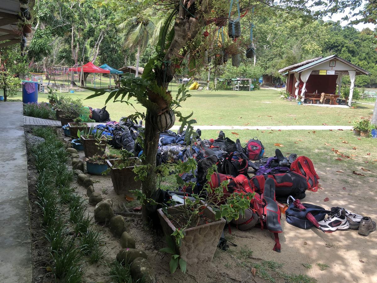 Dragon Pearl Beach Resort Kota Belud Экстерьер фото