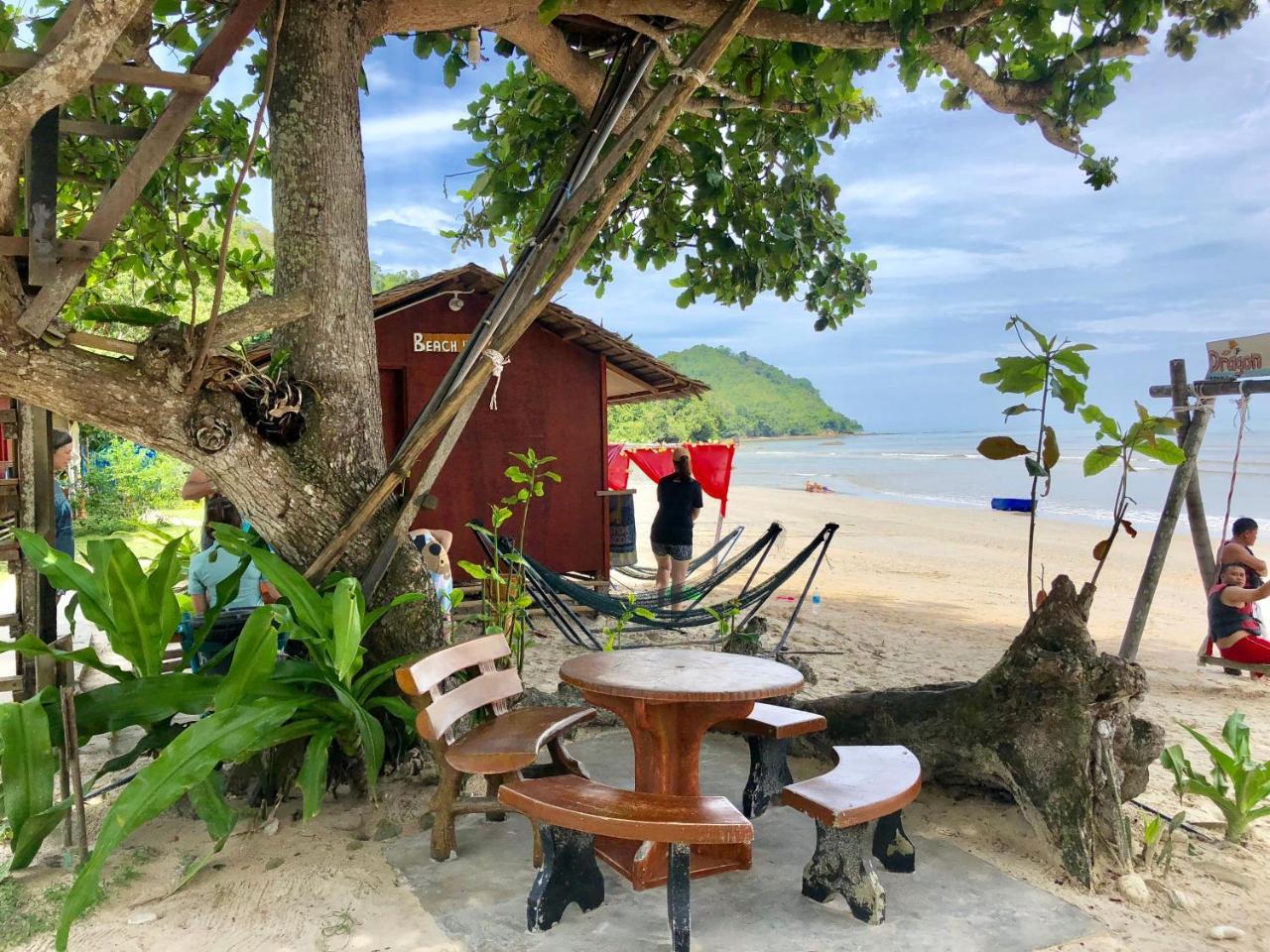 Dragon Pearl Beach Resort Kota Belud Экстерьер фото
